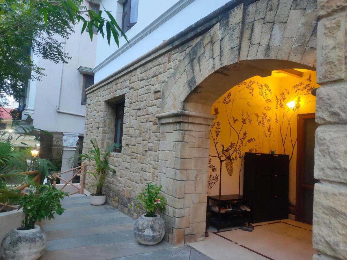 Nomads Nest Albergue Hyderabad Exterior foto