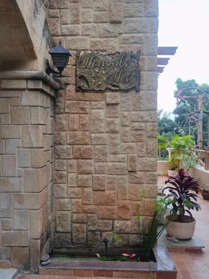 Nomads Nest Albergue Hyderabad Exterior foto