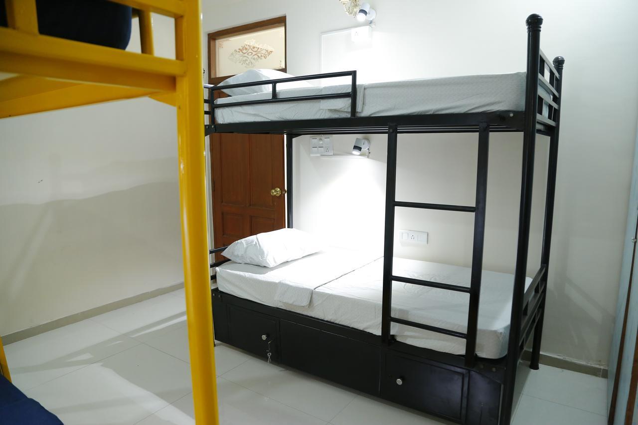 Nomads Nest Albergue Hyderabad Exterior foto
