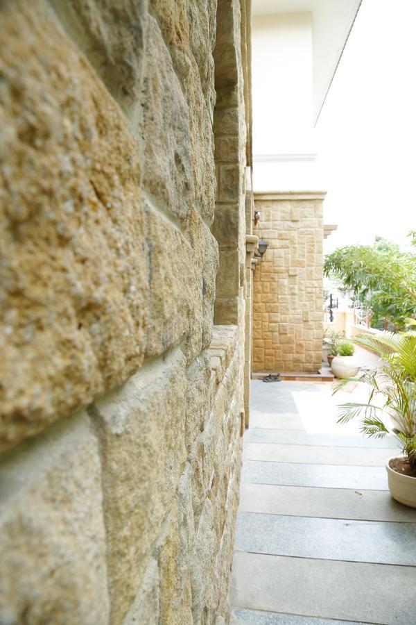 Nomads Nest Albergue Hyderabad Exterior foto
